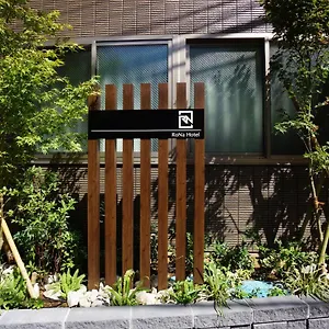 Rona 3* Tōkyō